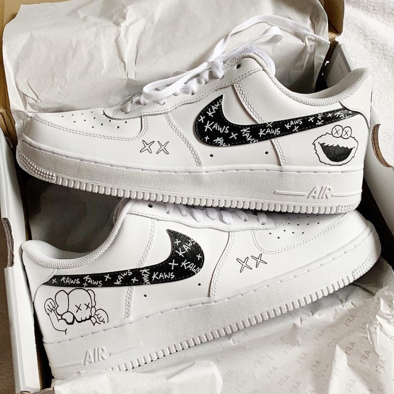 KAWS Air Force 1 Custom 2