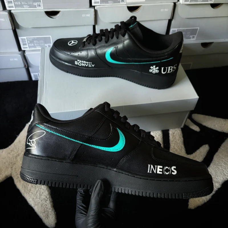 Mercedes AMG F1 Air Force 1 Custom - Image 3