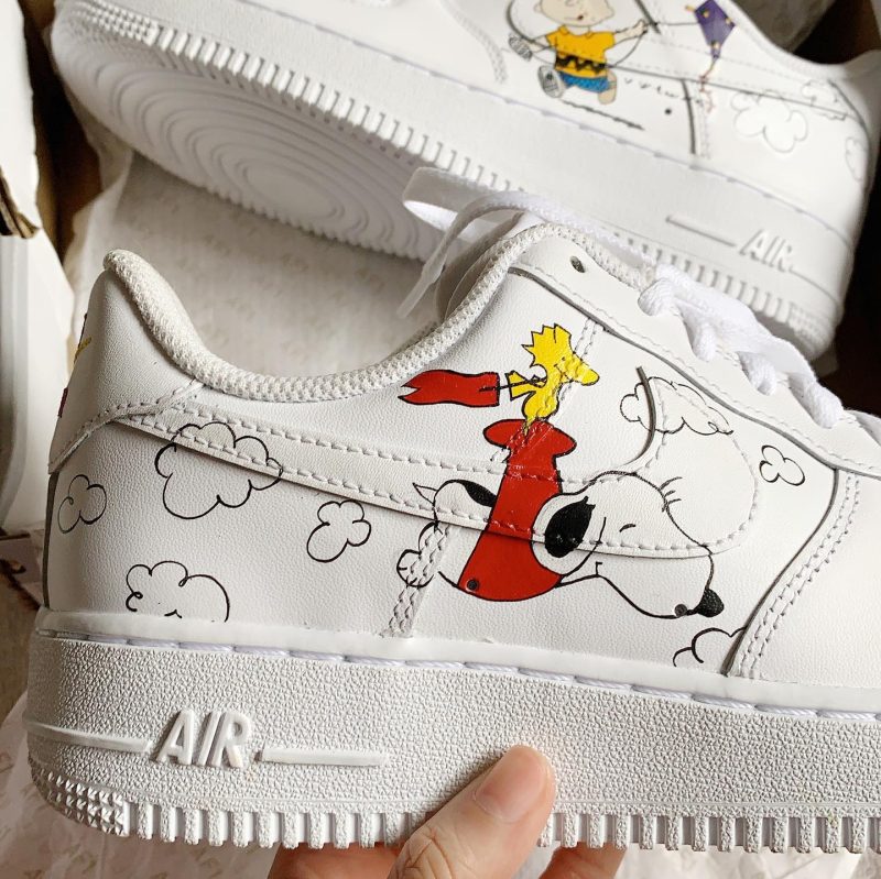 Snoopy x Charlie Brown Air Force 1 Custom - Peanuts - Image 3