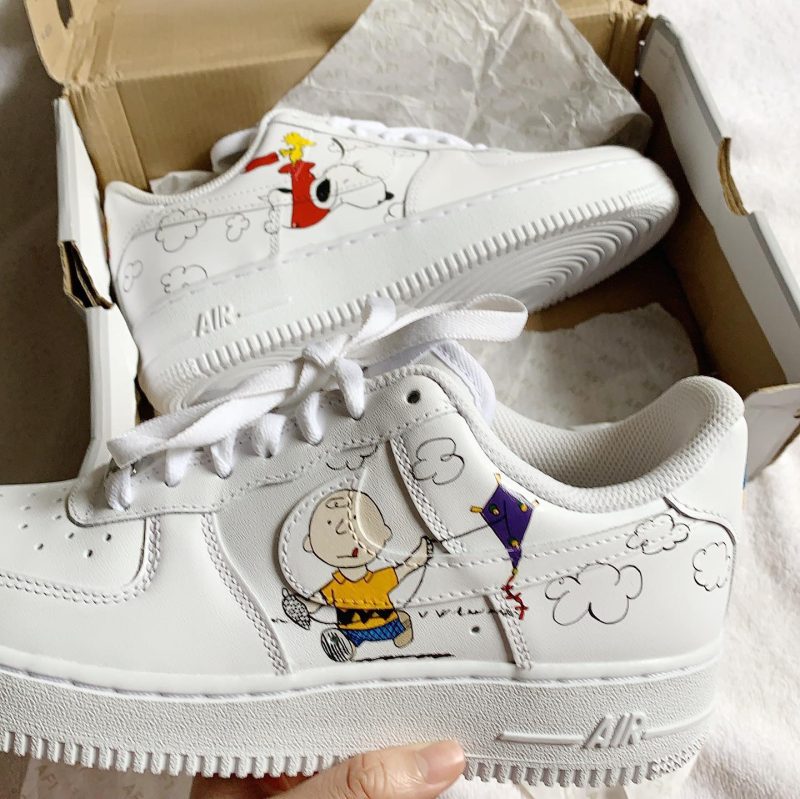 Snoopy x Charlie Brown Air Force 1 Custom - Peanuts - Image 4