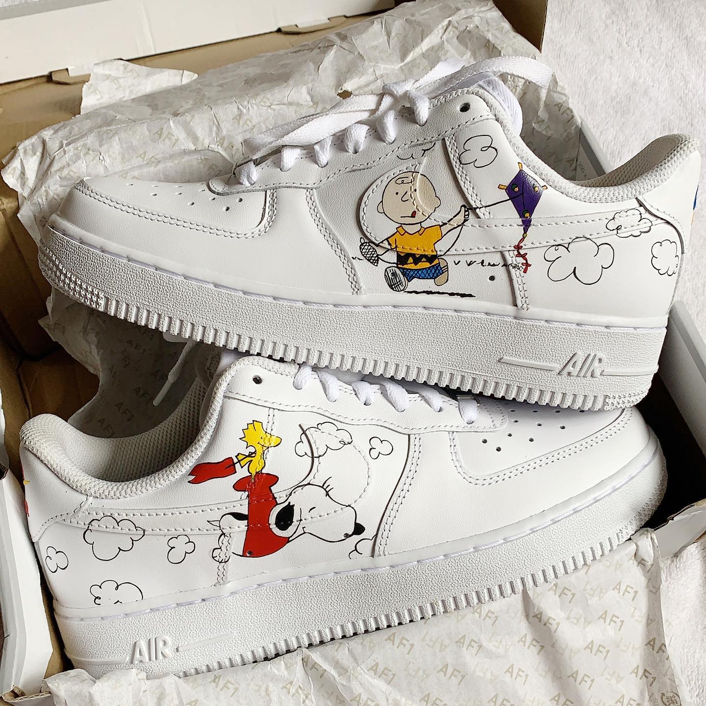 Snoopy x Charlie Brown Air Force 1 Custom